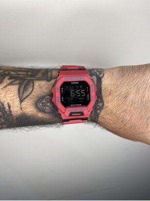 G-SHOCK GBD-200 VERMELHO